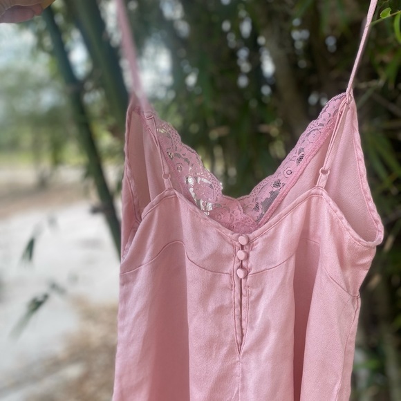 VS Silk Babydoll 💘 - Picture 4 of 12